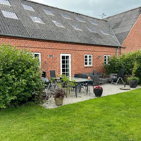 Staudeengen Et Dejlig Sted Med Fred Og Ro * Ålestrup